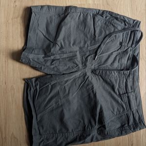 TenTree Olive Shorts